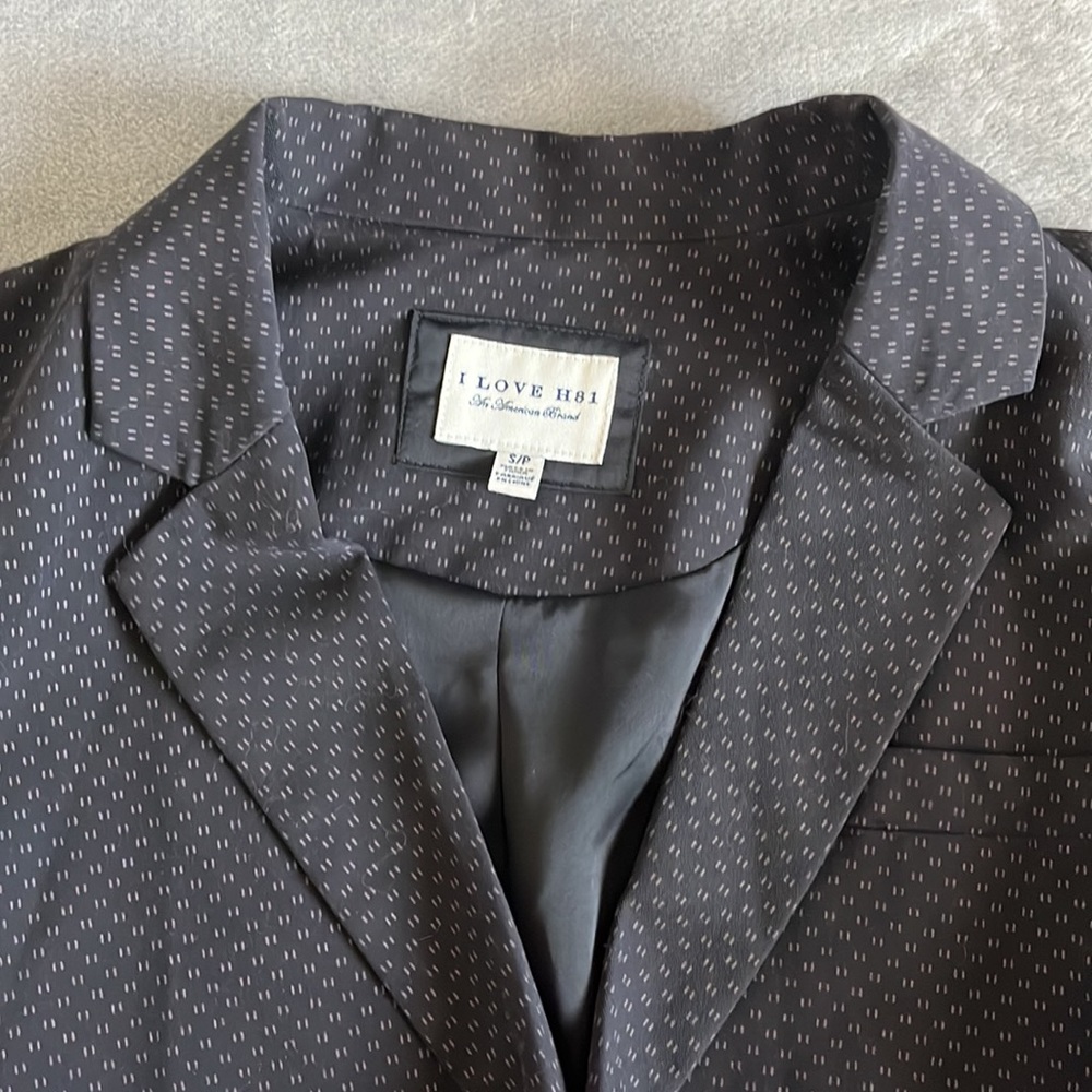 Blazer ❤️‍🔥 - Picture 2 of 5